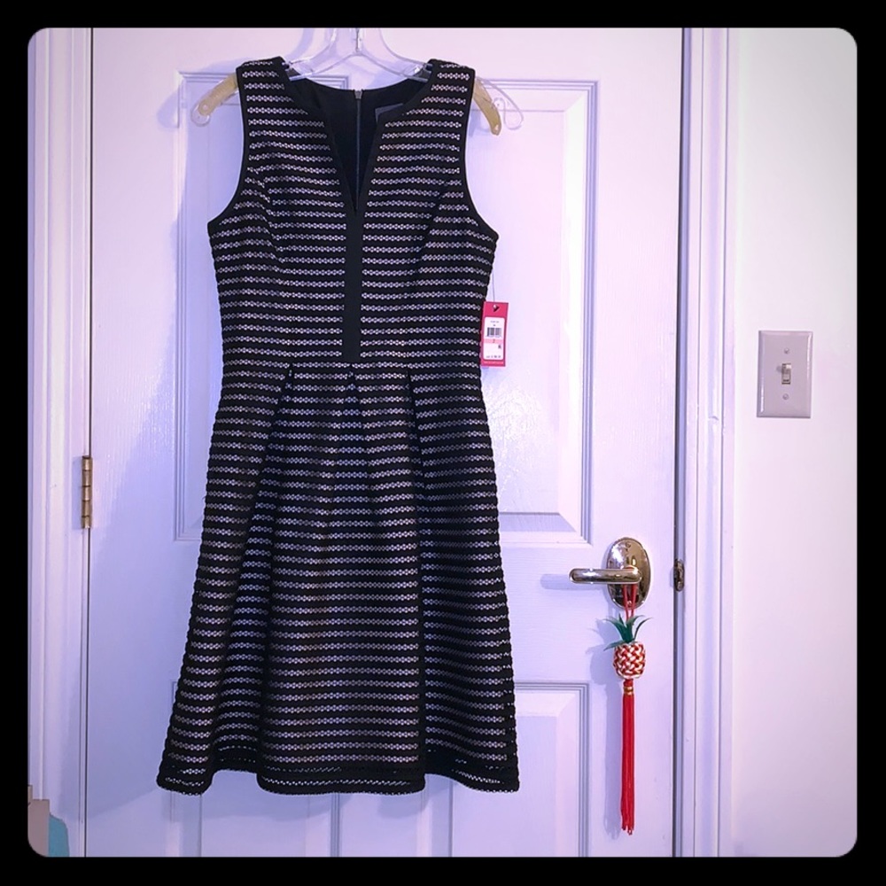 Vince Camuto Dress, Netted pattern! Size 2